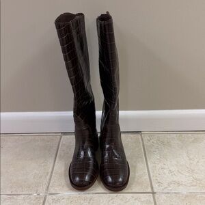Brown Crocodile Pattern Knee-High Boots